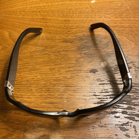 Coach Black Signature C Sunglasses not in Coach Case - Picture 3 of 11